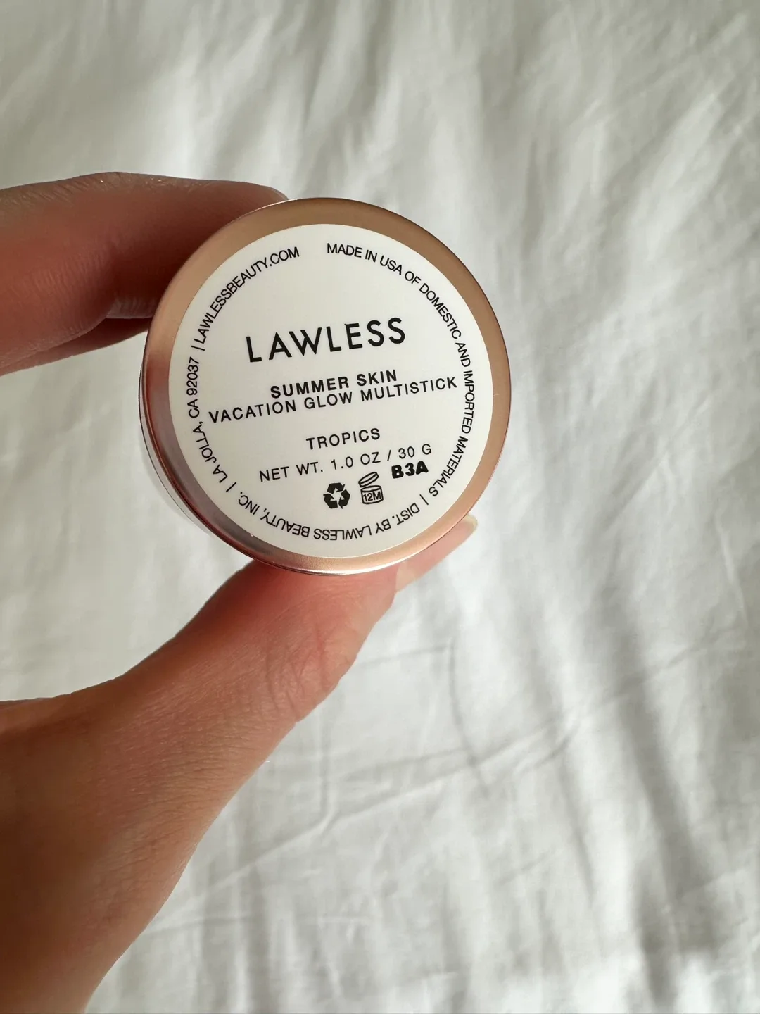 Lawless Glow Multistick Highlighter in Tropics image indicator(5)