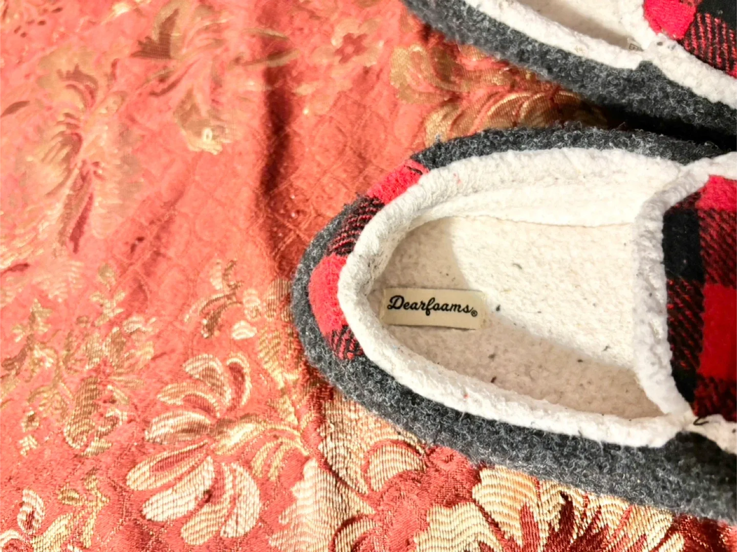 Dearfoams Red Plaid Slippers, Size 13-1 image indicator(2)