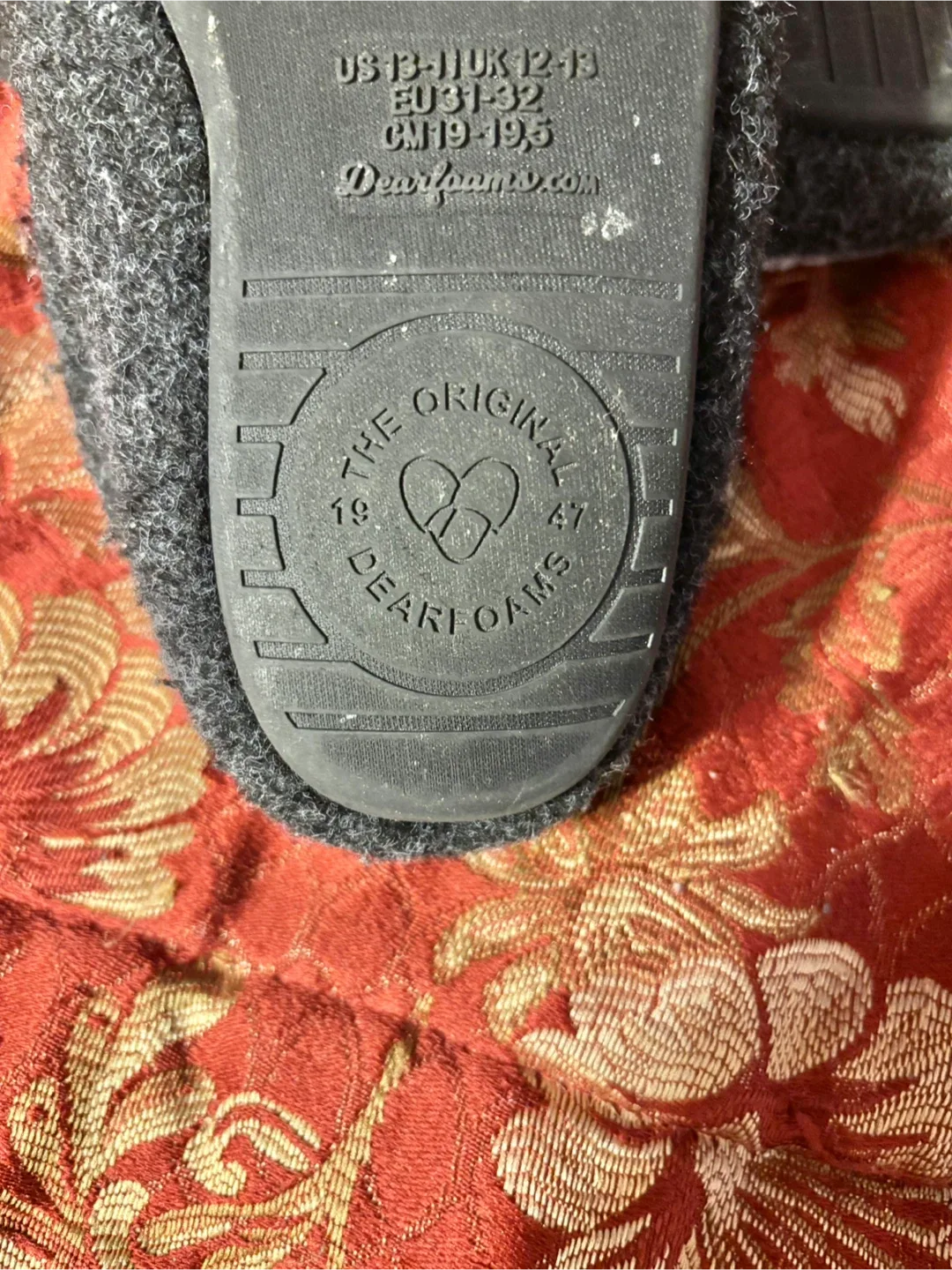 Dearfoams Red Plaid Slippers, Size 13-1 image indicator(3)