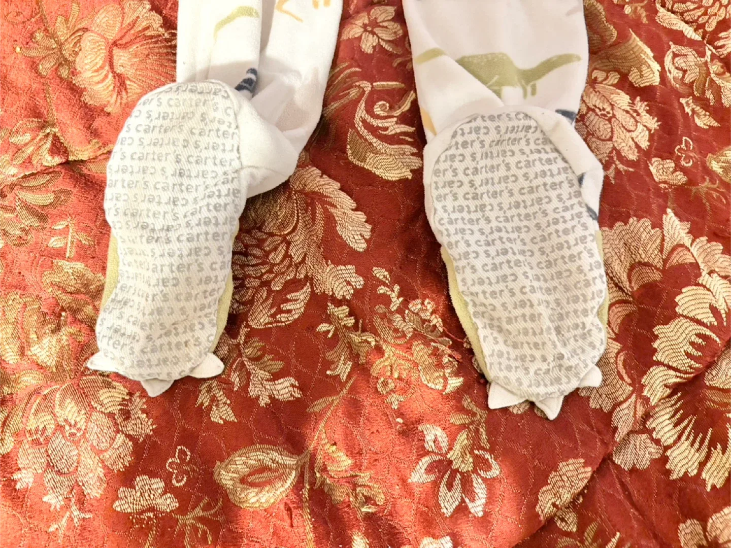 Carter's 5T/5A Dinosaur Pajamas image indicator(7)