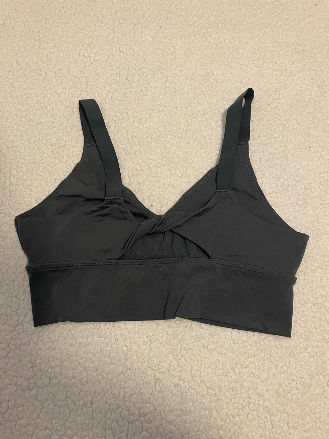 Aerie Chill Play Move Bra - Size M image indicator(2)