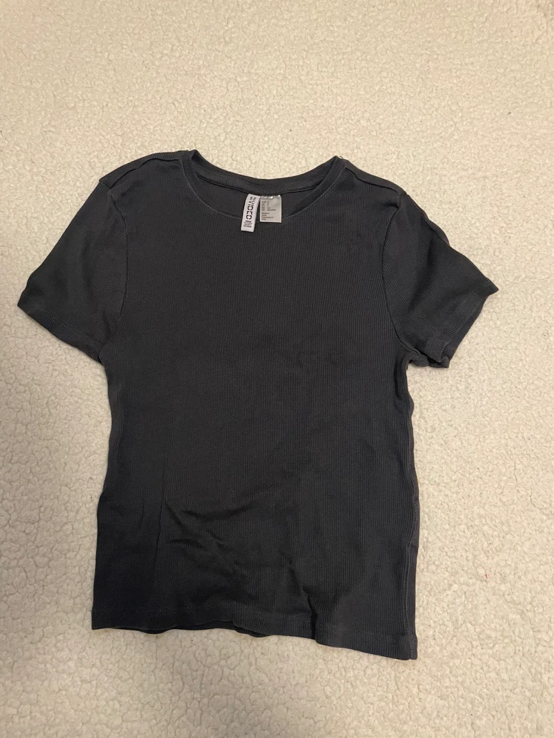 H&M Black Ribbed T-shirt small thumbnail
