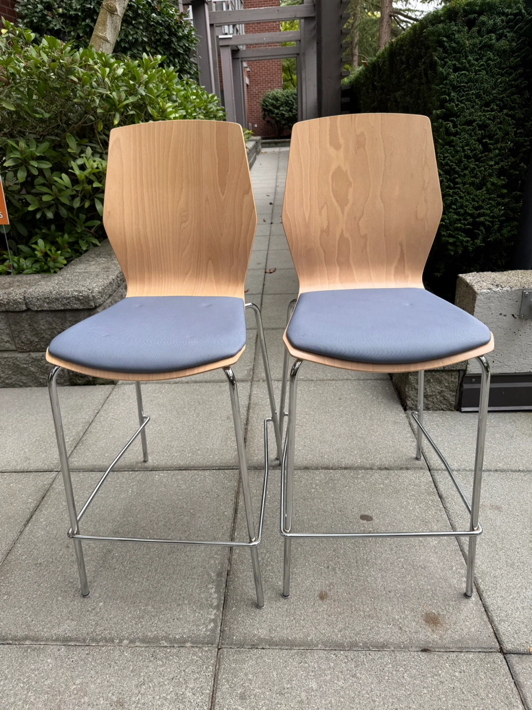 Set of 2 Modern Bar Stools