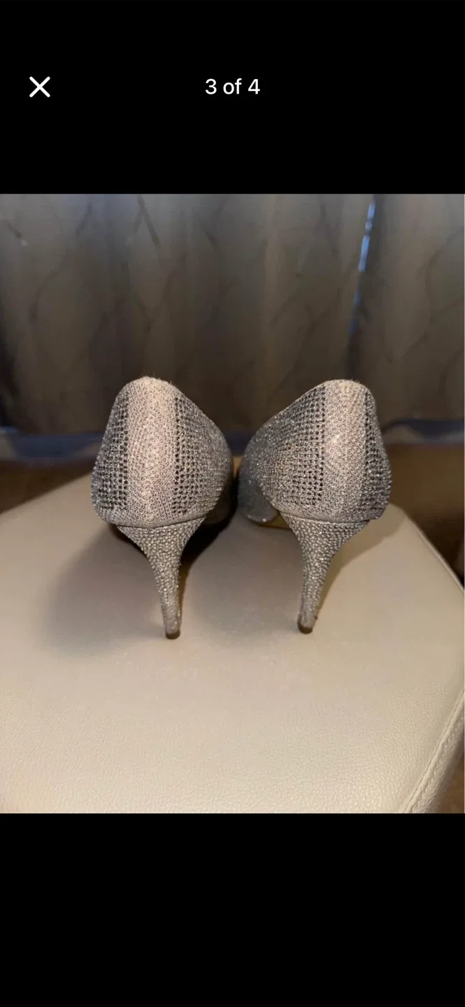 Ardene Silver Heels size 9 image indicator(4)