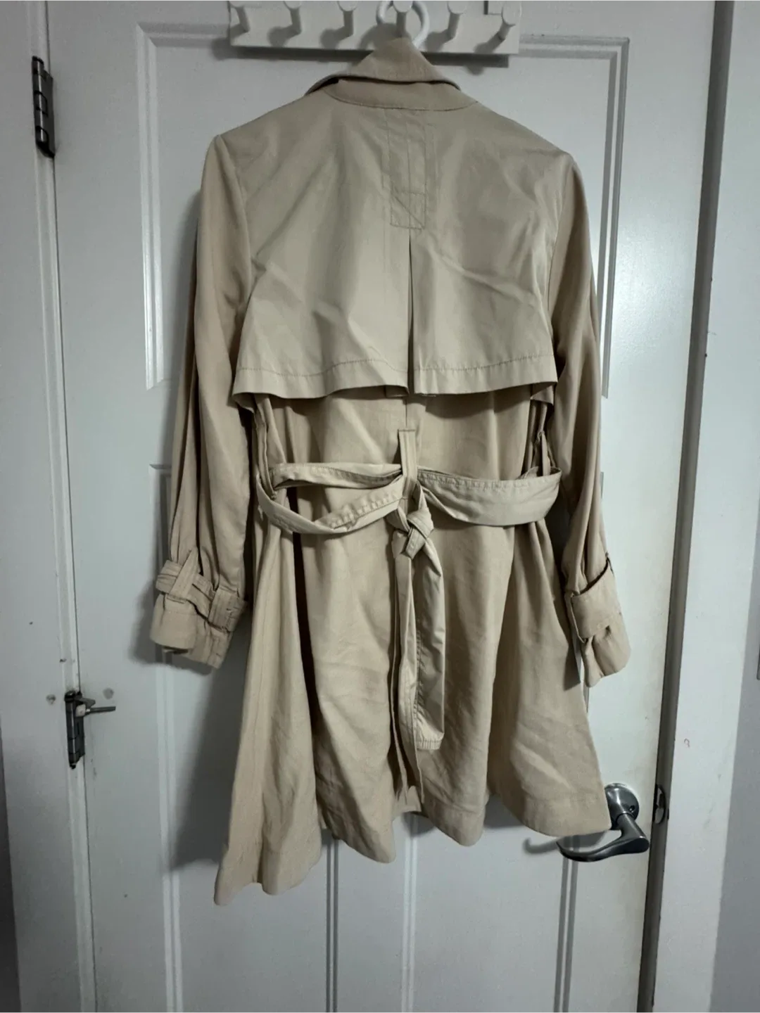 Banana Republic Petite Trench Coat - Size M image indicator(2)