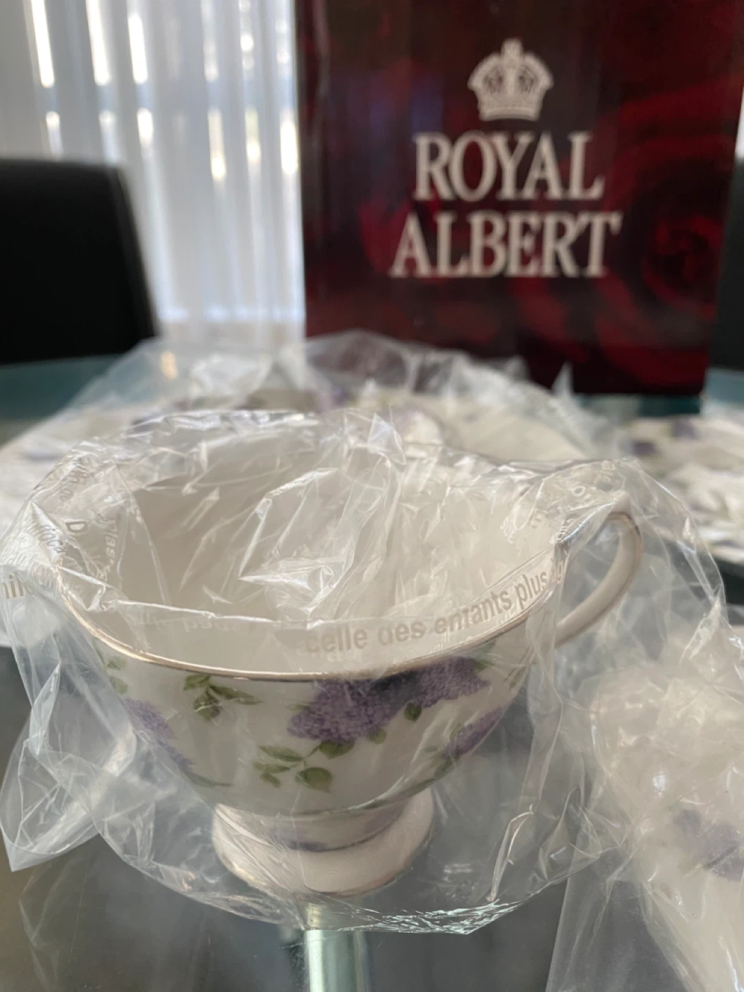 Royal Albert Lilac Lane Set (New) - photo 3