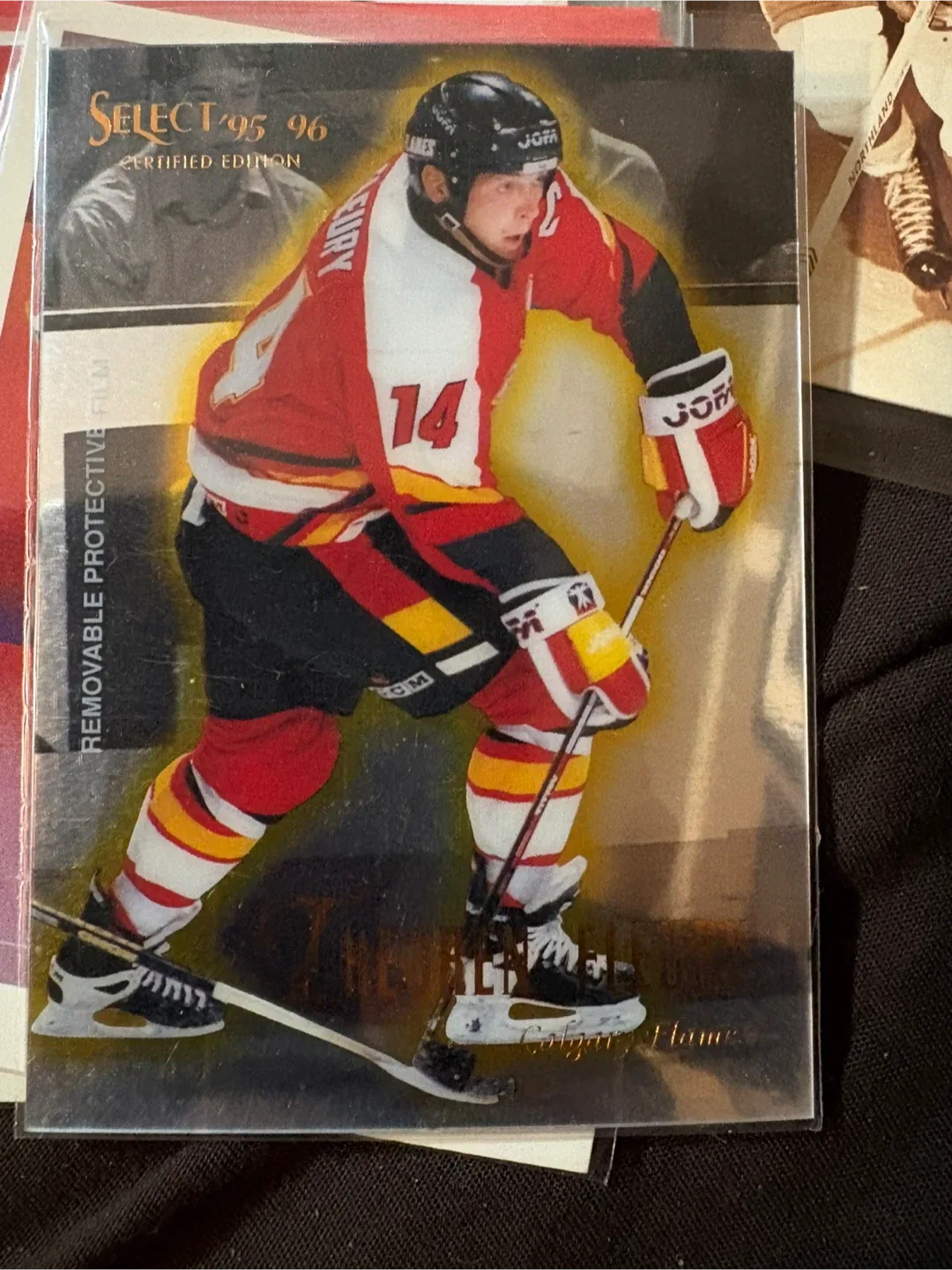 Hockey Trading Cards Lot image indicator(2)