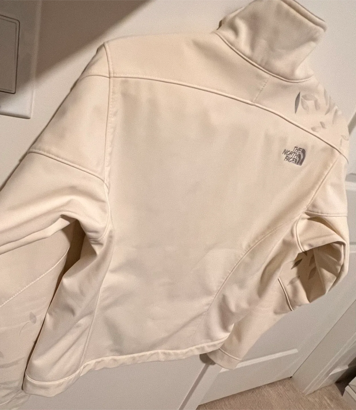 North Face Jacket - Size Small image indicator(6)