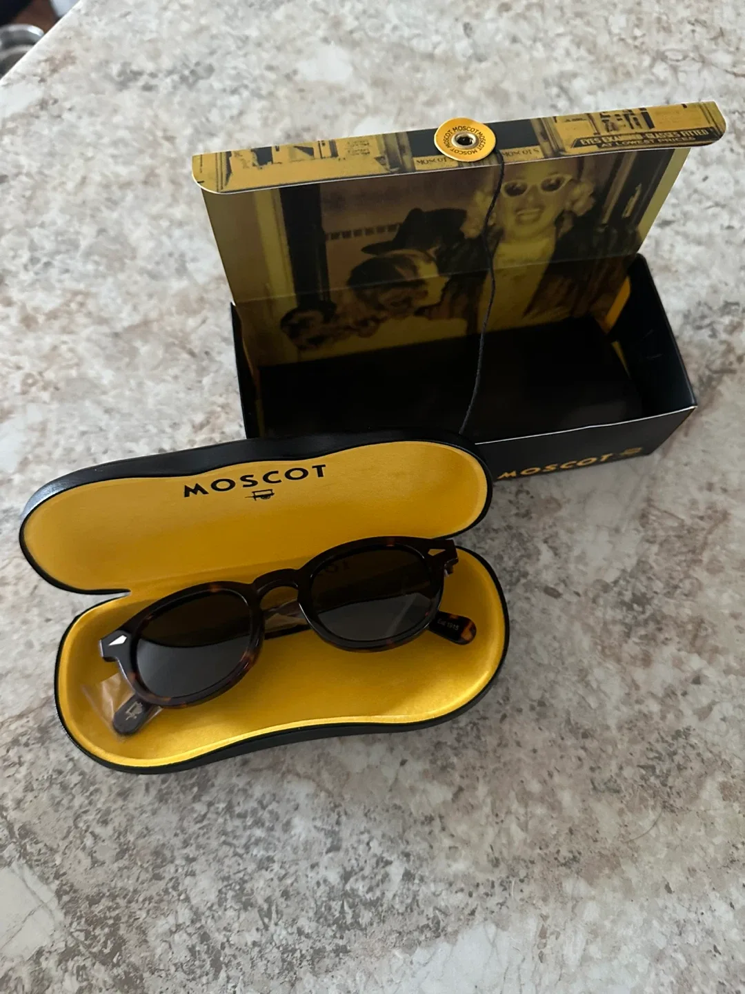 Sunglasses image indicator(5)