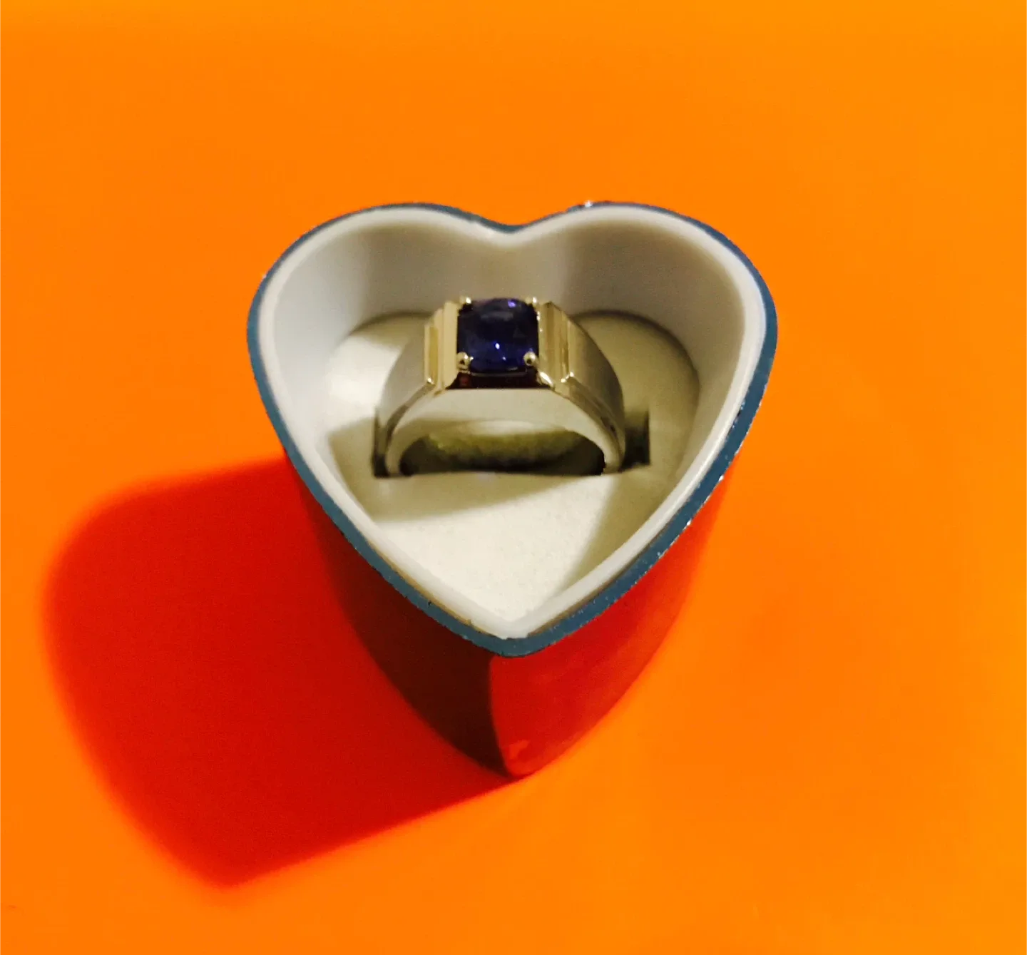 Sapphire Gemstone Ring image indicator(2)