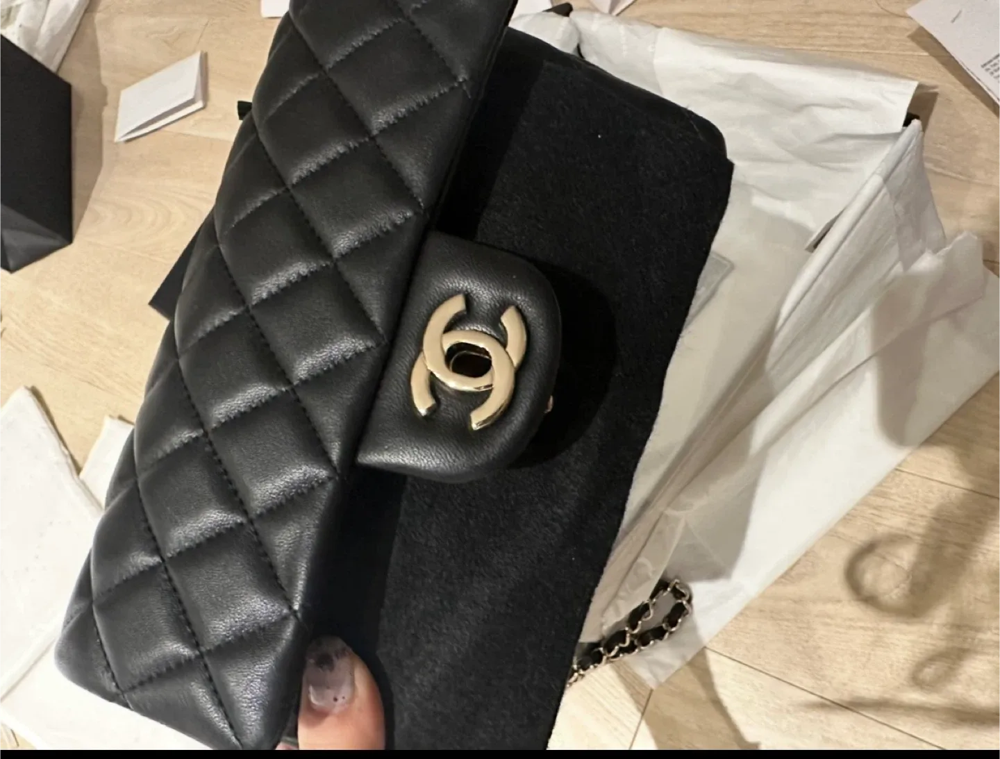 Chanel Black Classic mini Flap Bag thumbnail