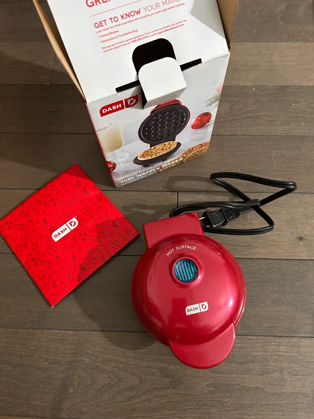 Dash Gingerbread Man Mini Waffle Maker - New! thumbnail