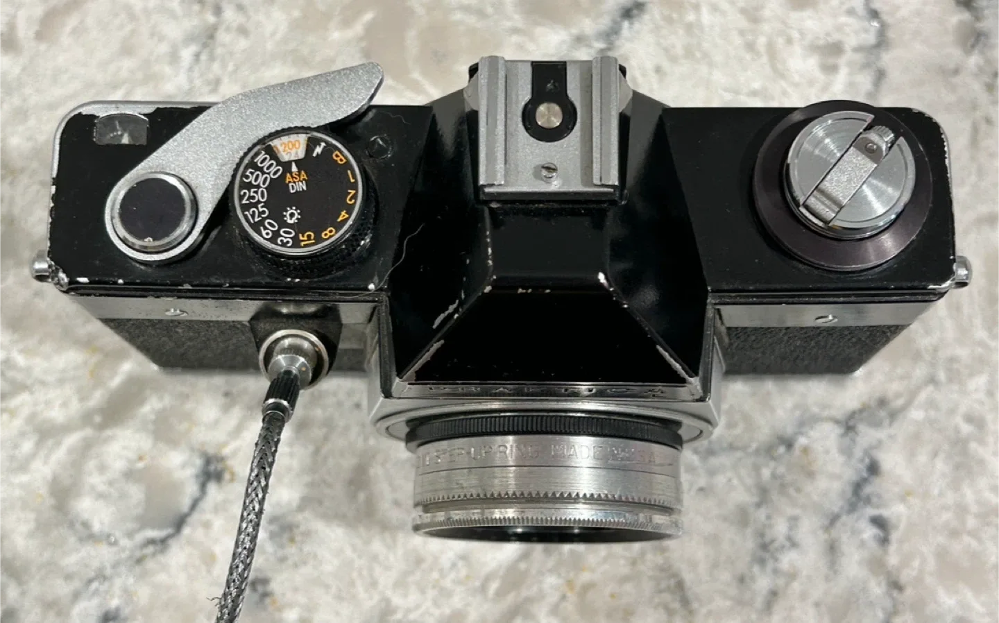 Praktica L Film Camera image indicator(2)