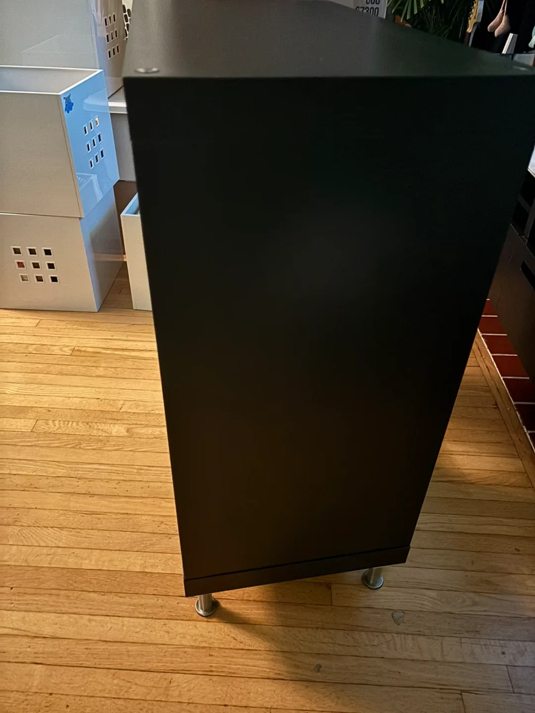 Black 4-Cube Storage Shelf image indicator(2)