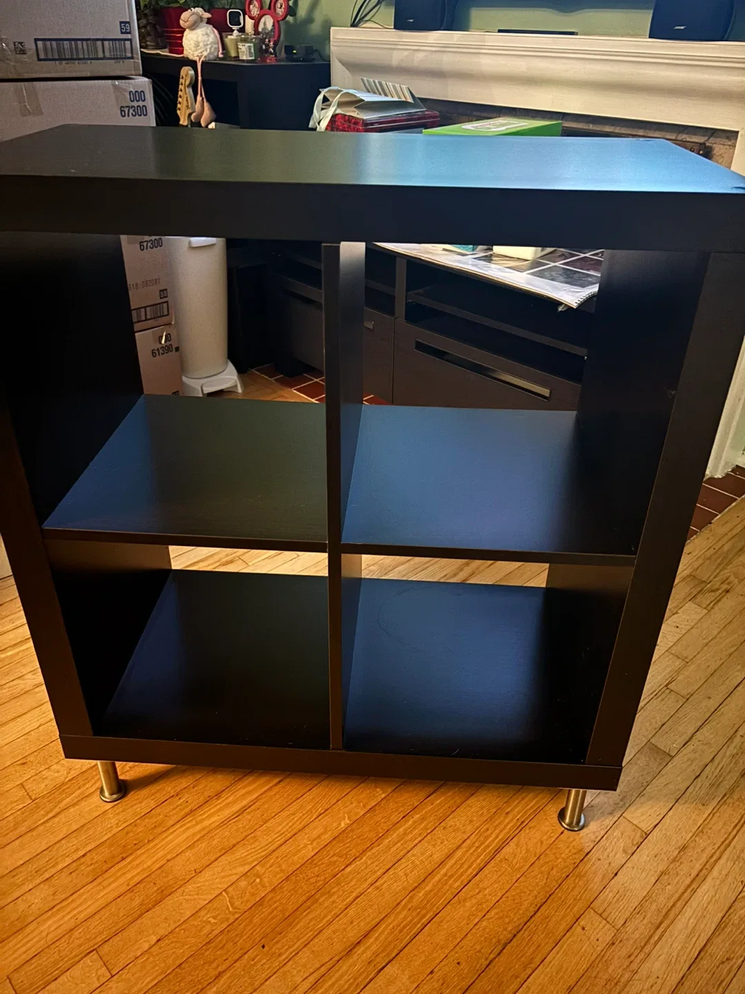 Black 4-Cube Storage Shelf image indicator(3)