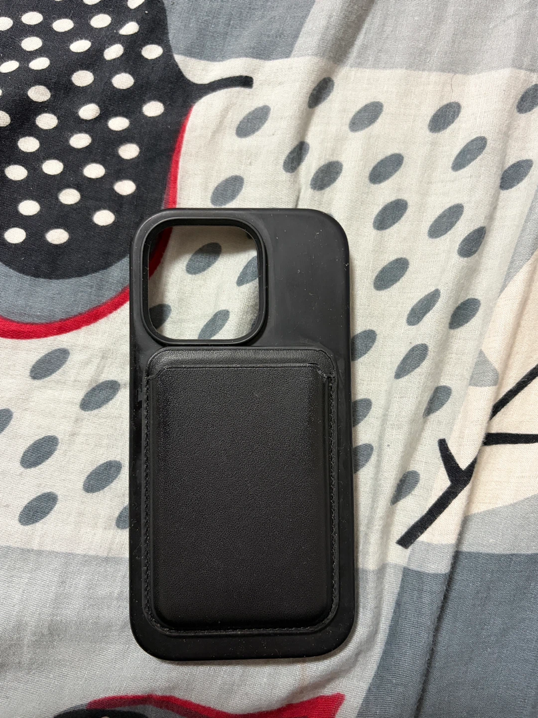 iPhone 14 Pro Cases &  privacy Screen Protector - photo 3