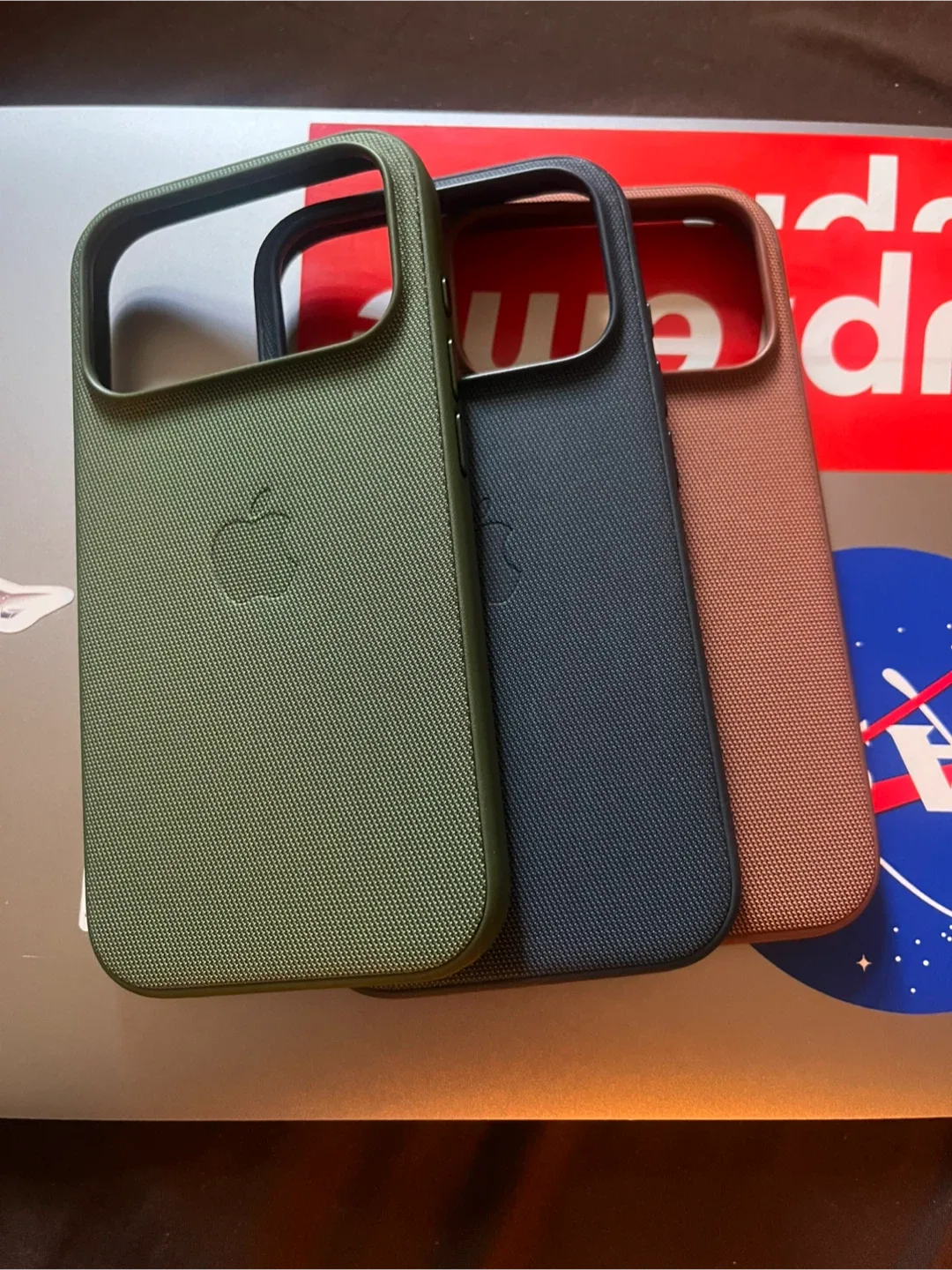 iPhone 17 Pro TechWoven Case with MagSafe Sienna/Green/Blue image indicator(4)