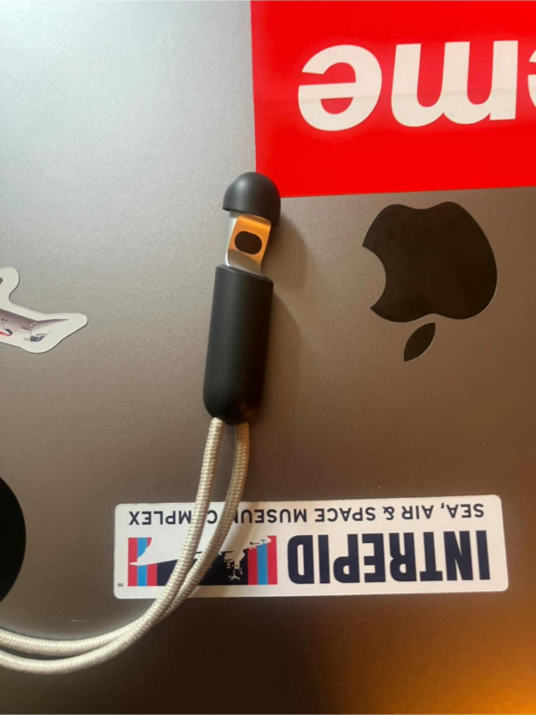 Beats iPhone 17 Pro Kickstand Case w/ MagSafe + Camera Control - photo 3