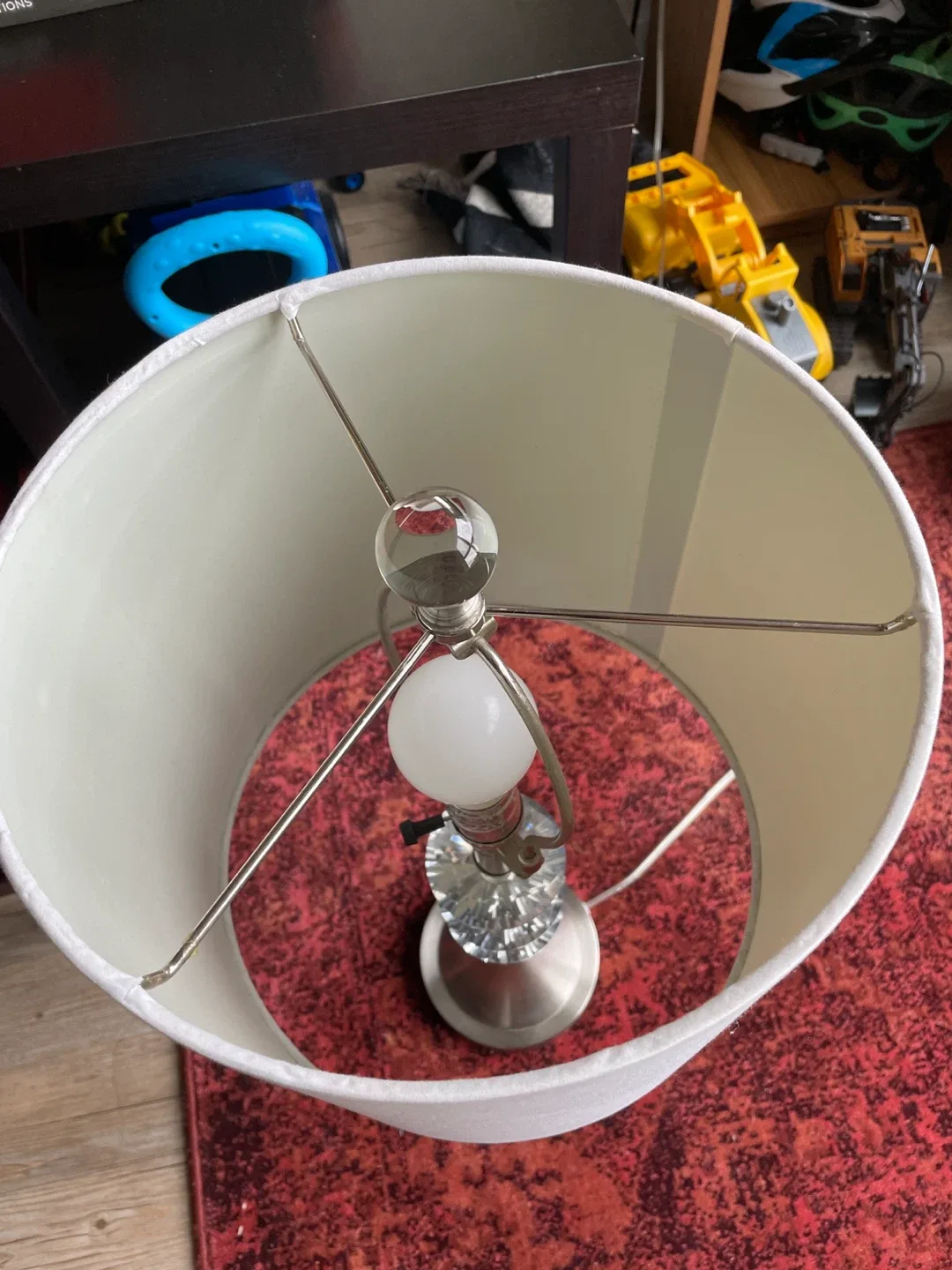 Table Lamp with Crystal Accents image indicator(3)