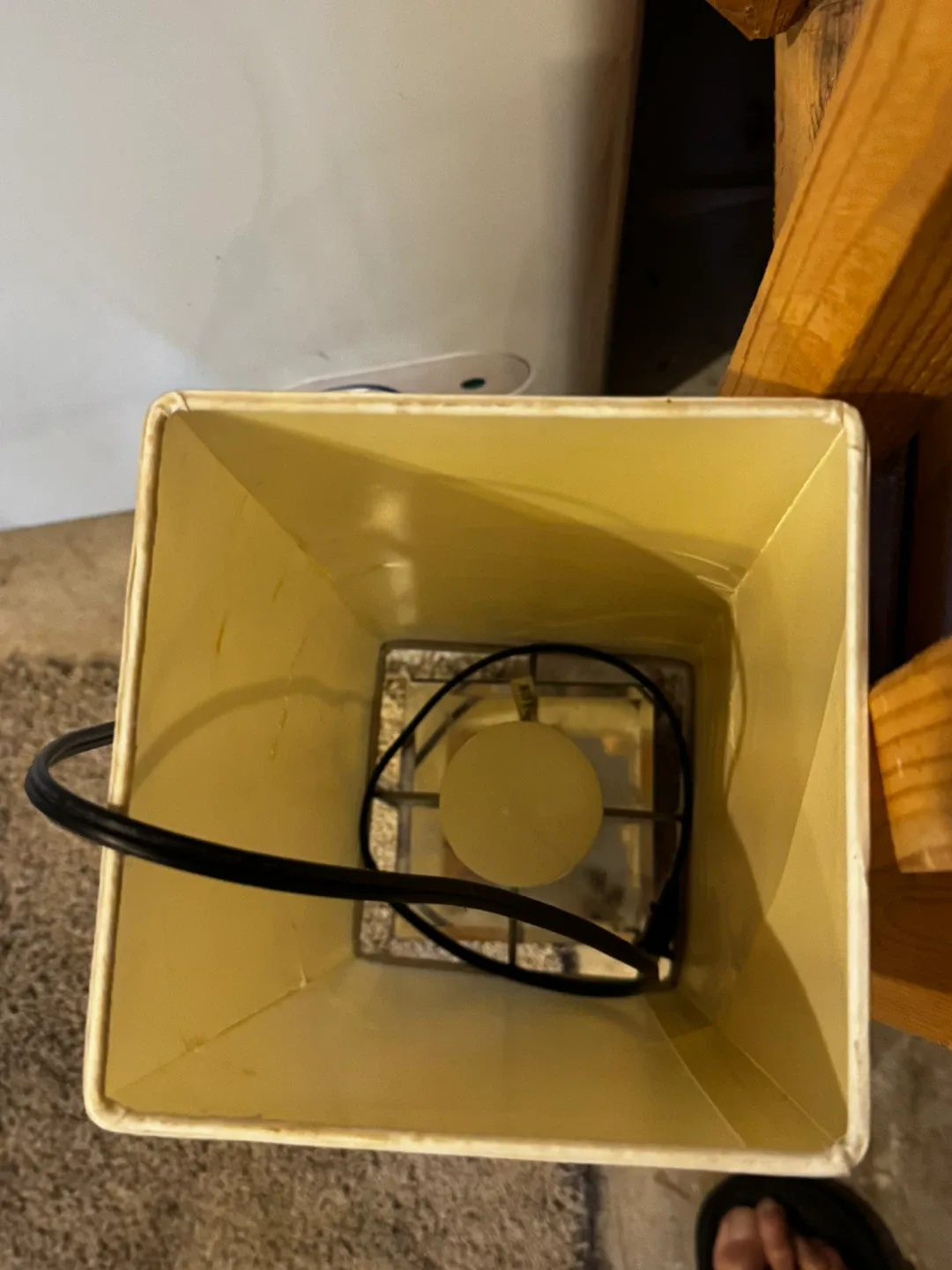 Modern Cube Table Lamp image indicator(2)