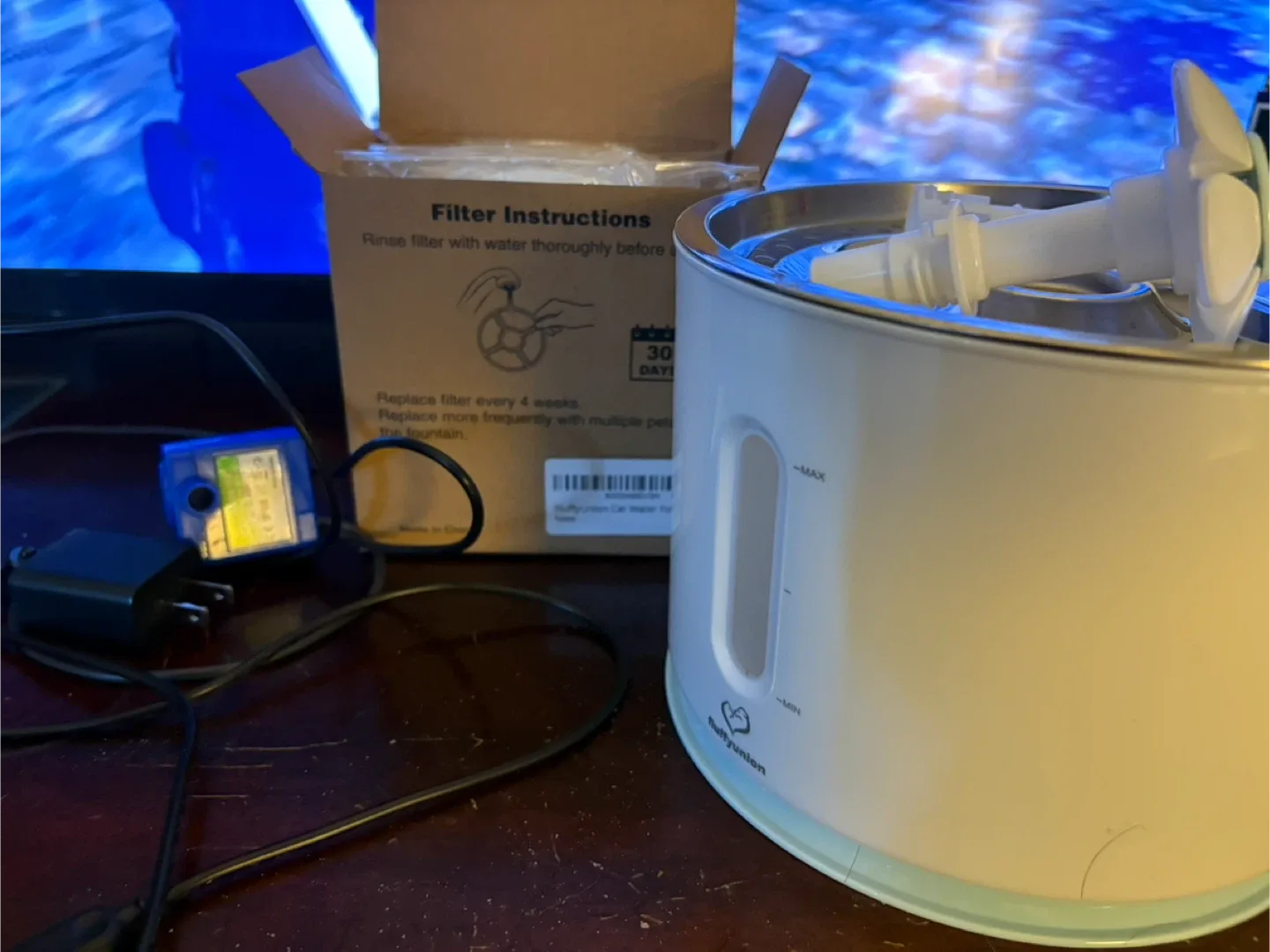 Fluffyunion Cat Water Fountain - need gone image indicator(2)