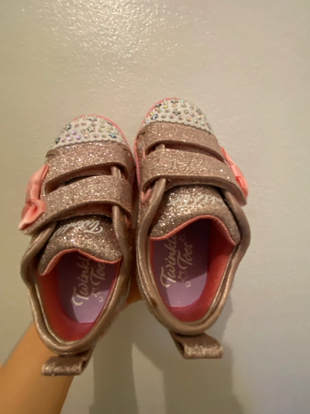 Skechers Twinkle Toes Toddler Shoes - Size 6 - photo 2