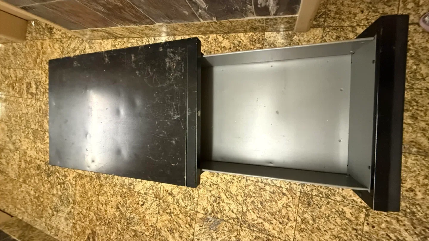 Black 3-Drawer Filing Cabinet image indicator(3)