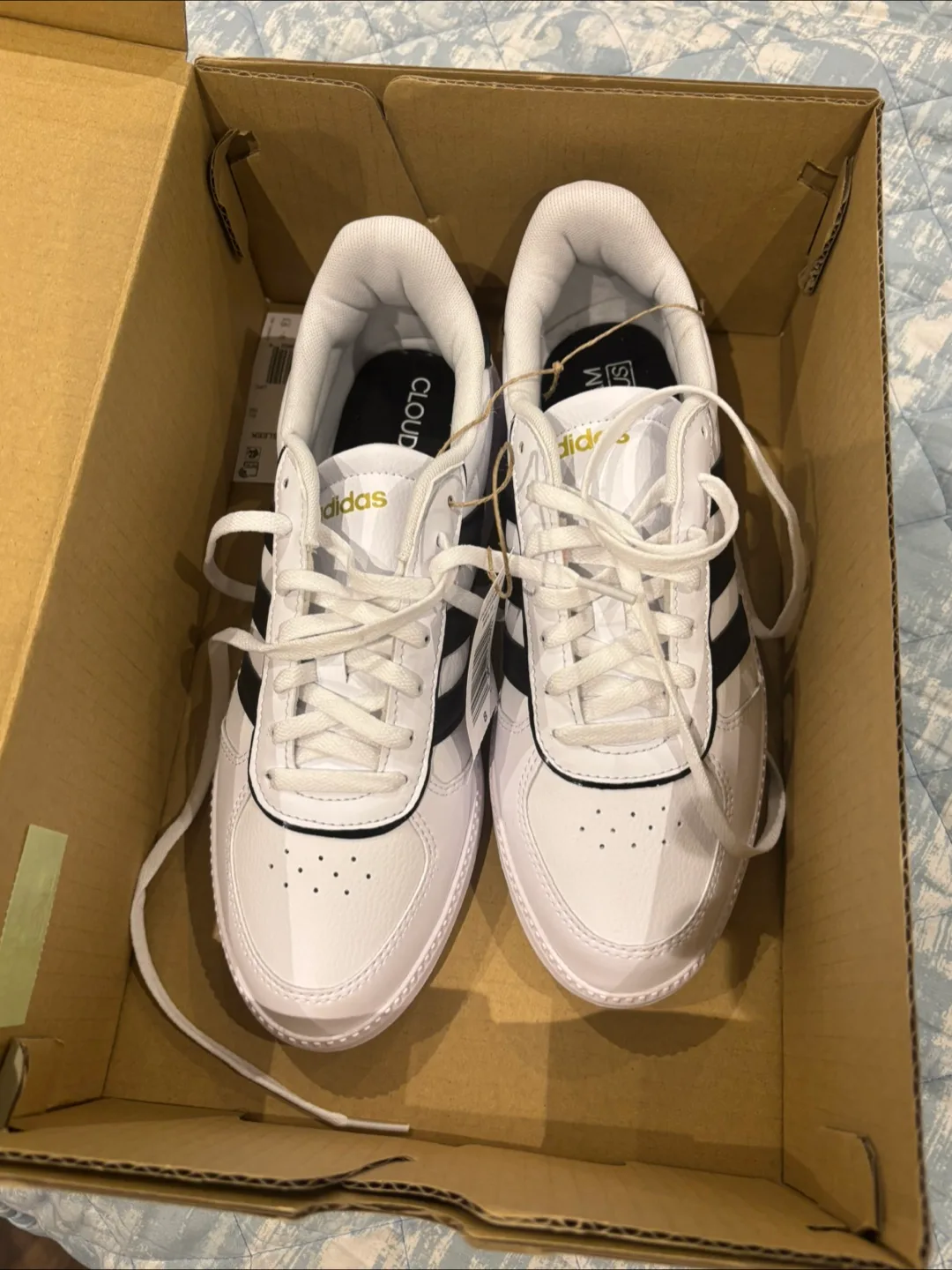 New Adidas Court Team Bounce Shoes - Size 8 thumbnail