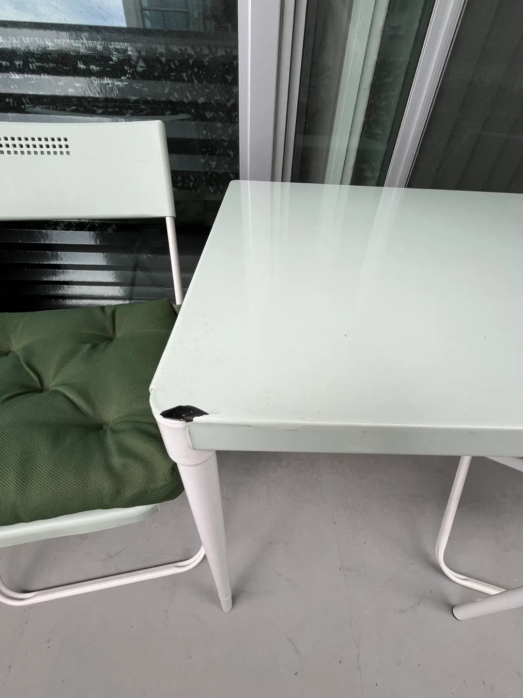 🪑Outdoor or Indoor IKEA Table and Chairs Set image indicator(3)