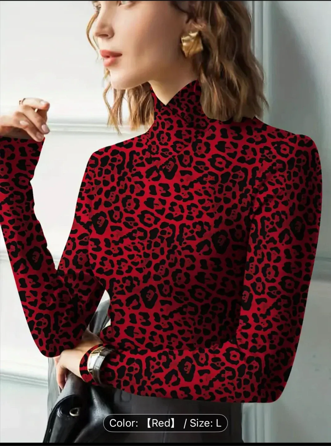 Red Leopard Print Turtleneck - Size L xl image indicator(3)