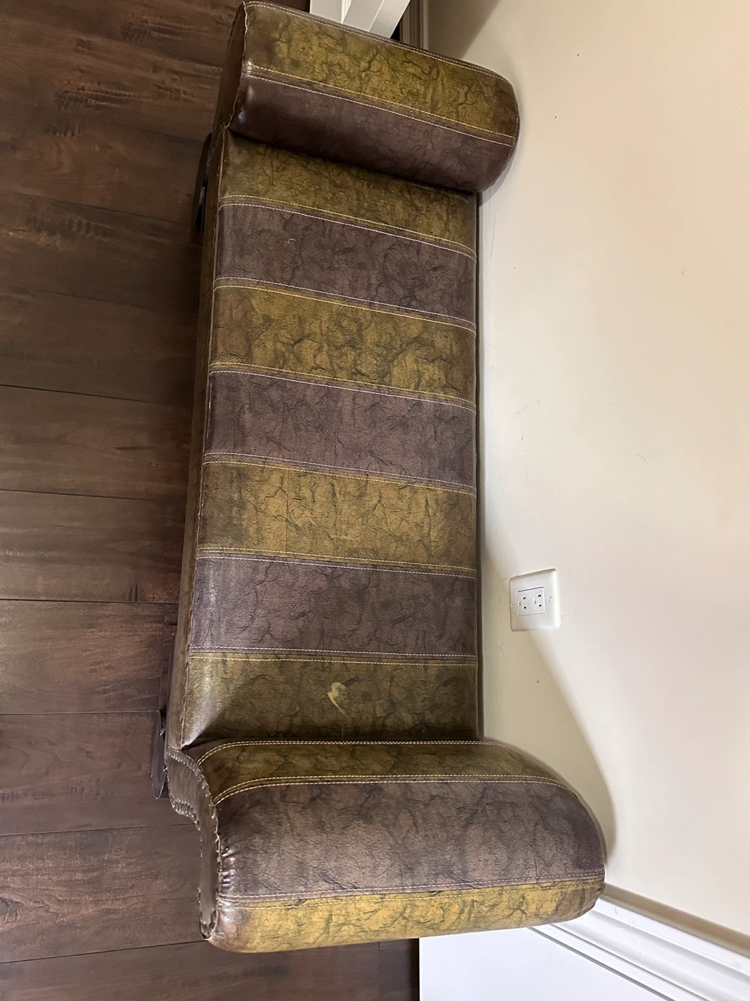 Carmel Faux Leather Vanity Stool in Mix Pattern - photo 3