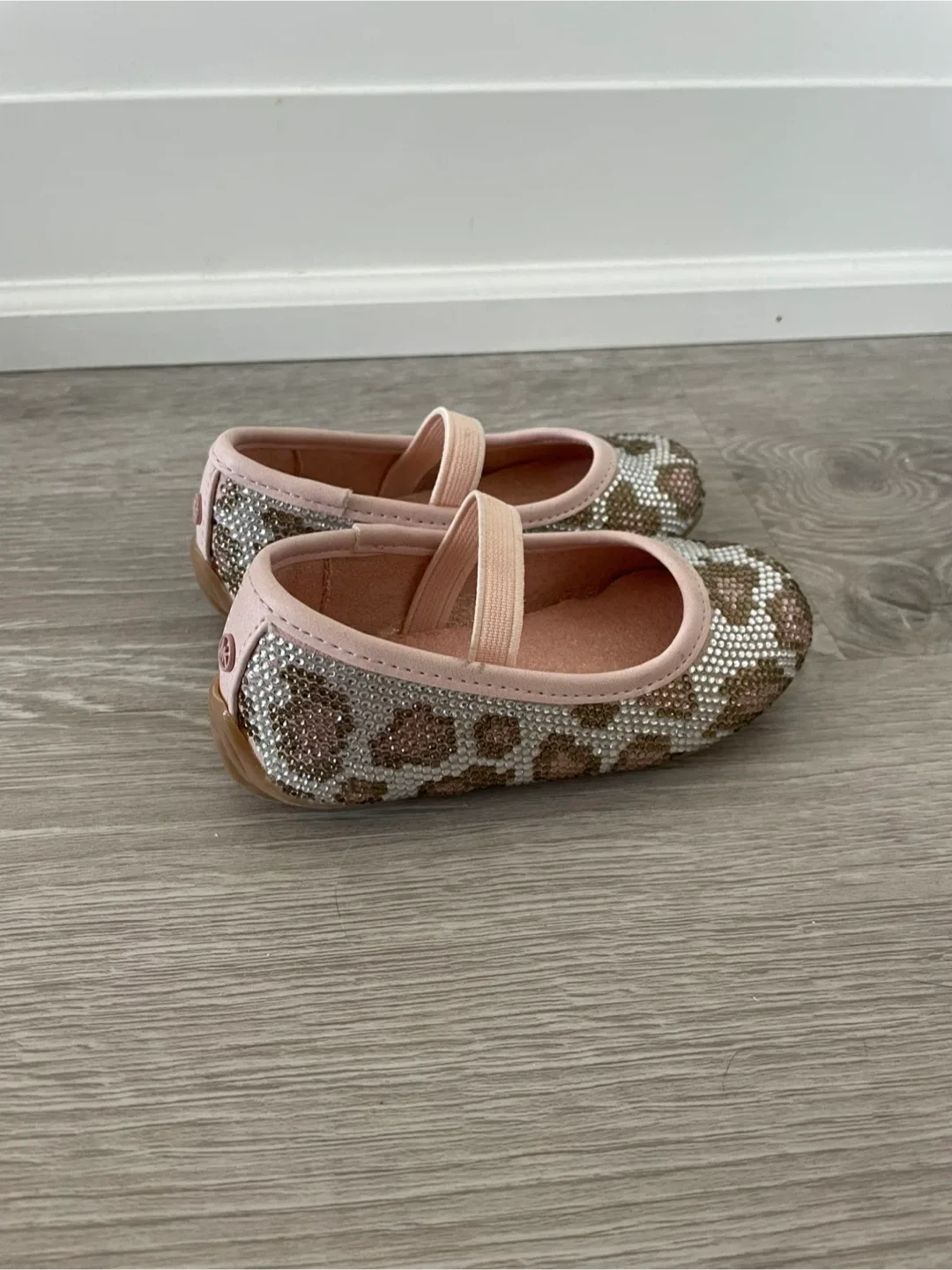 Michael Kors Toddler Ballet Flats - Size 5 image indicator(2)