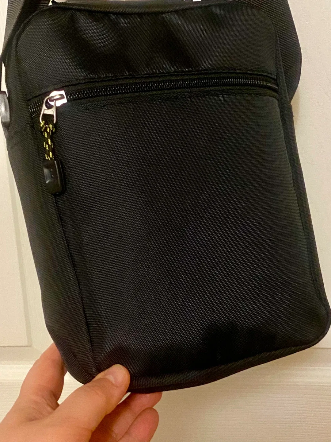 Fashion Sport Style Black Crossbody Bag image indicator(3)