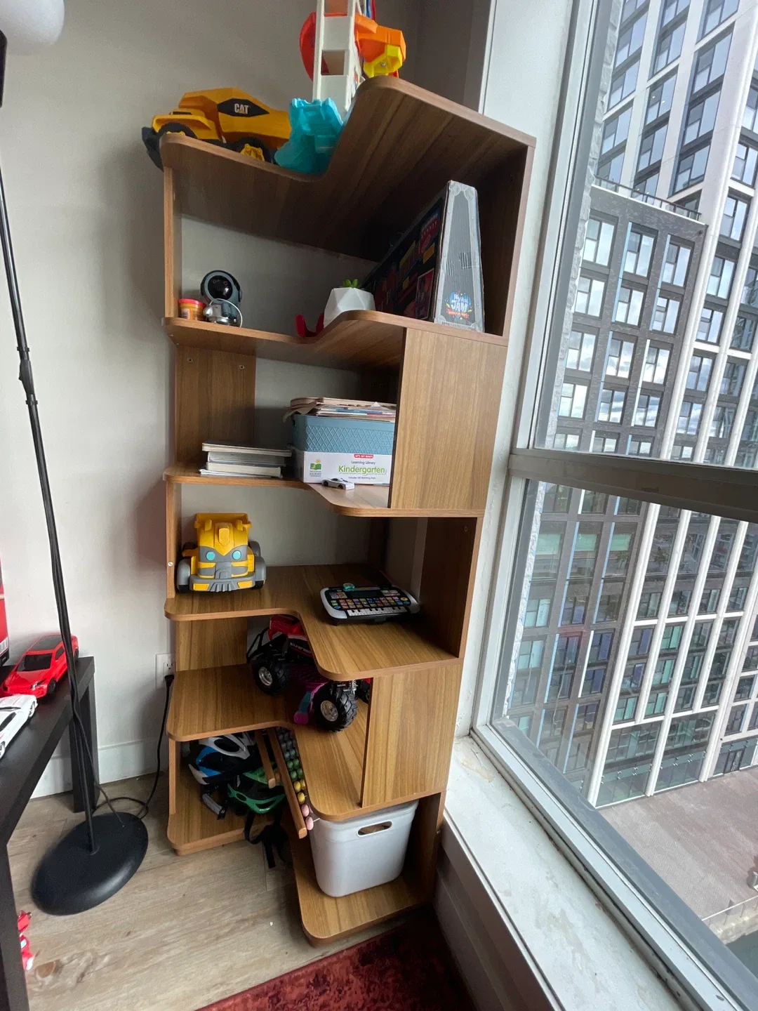 Unique Beautiful Wooden Corner Shelf image indicator(2)