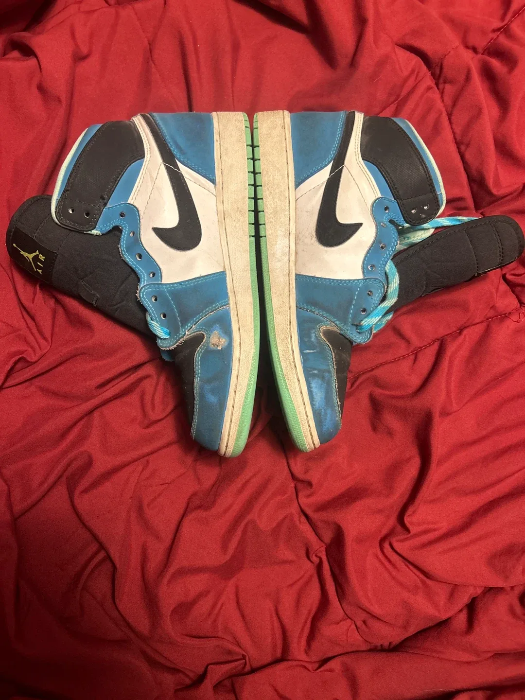 Air Jordan Shoes - Size 6.5 image indicator(9)