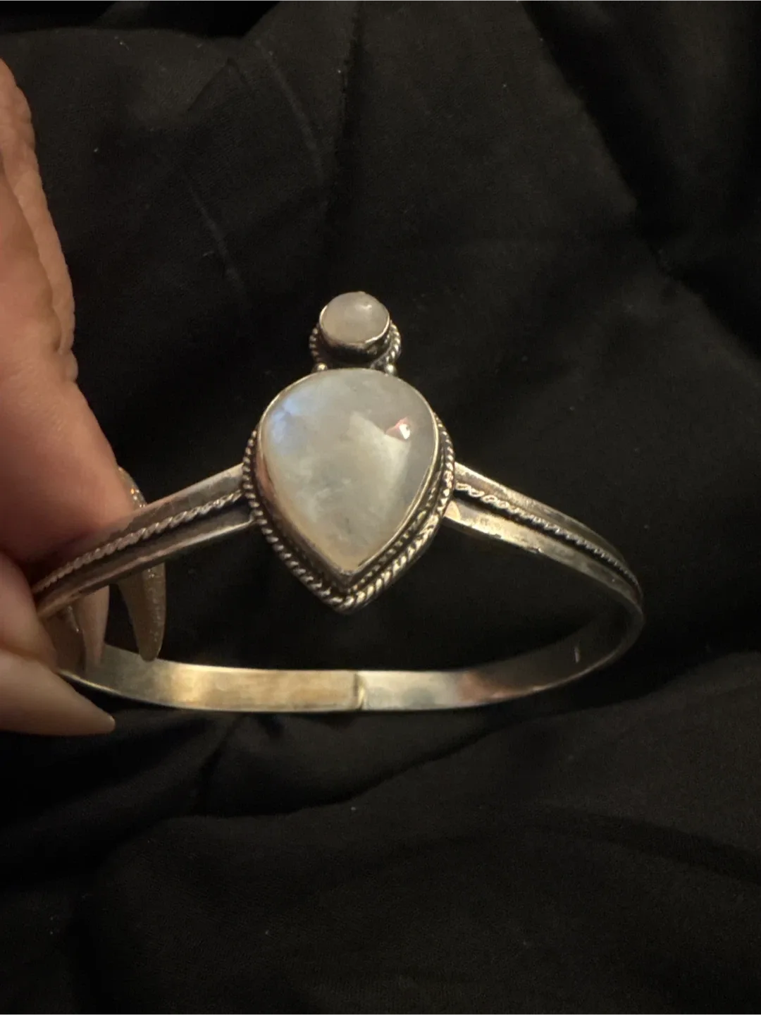 Authentic 925 Silver Genuine Moonstone Cuff Bracelet image indicator(3)