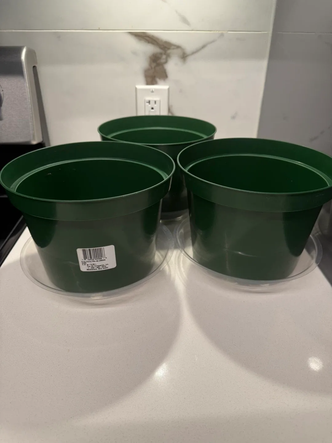 Green Plastic Plant Pots with Saucers - Set of 3