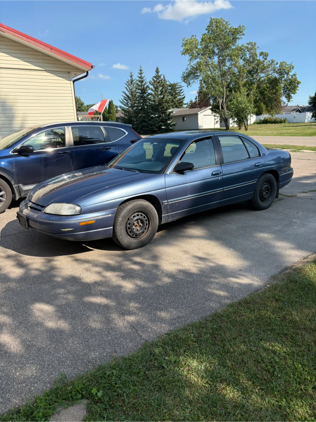 Chevrolet Lumina Sedan - Blue - photo 2