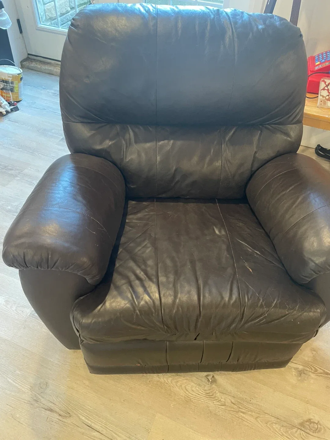Leather recliner sofa image indicator(2)