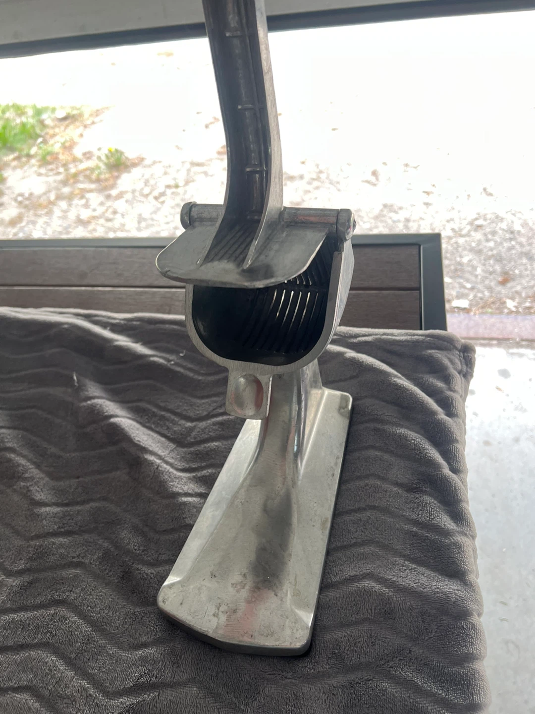 Vintage Citrus Juicer - Heavy Duty - photo 2