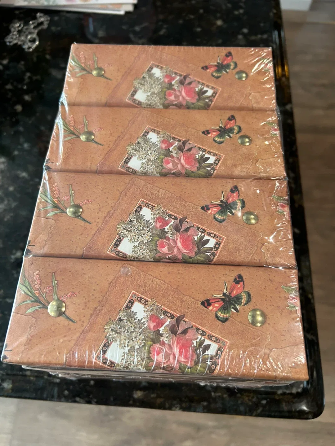 New La Vie 4-Pack Photo Album Set image indicator(3)