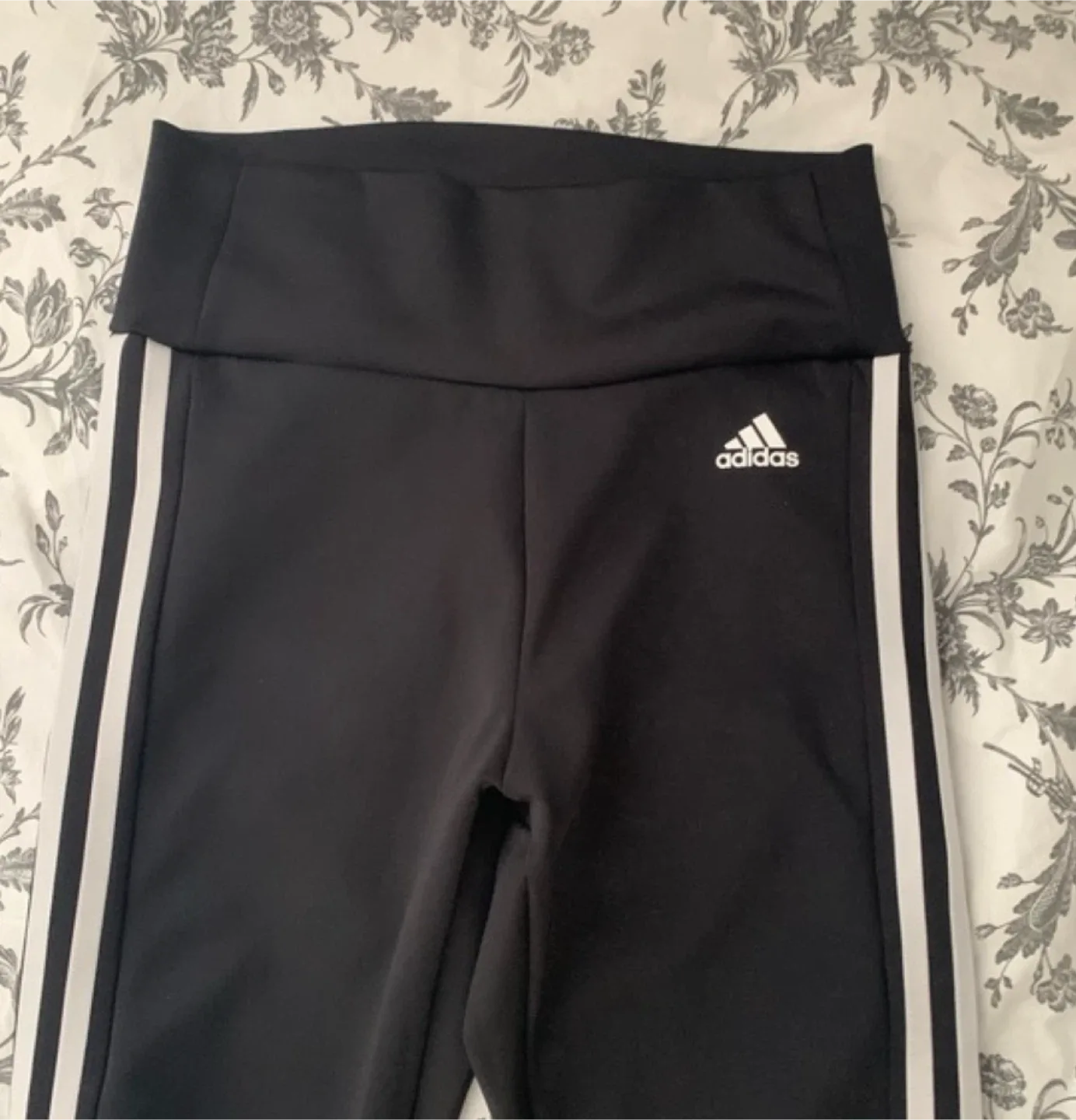 Adidas Climalite Leggings - Size Medium image indicator(3)