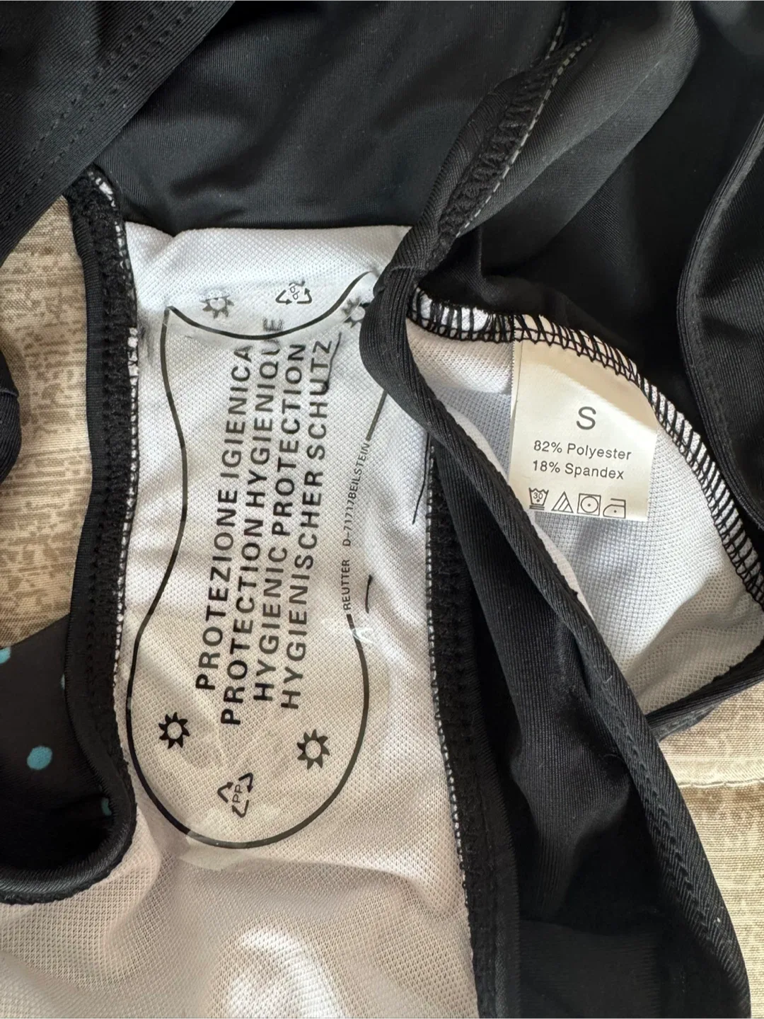 (Brand new) Women Swimsuit - Size S image indicator(3)