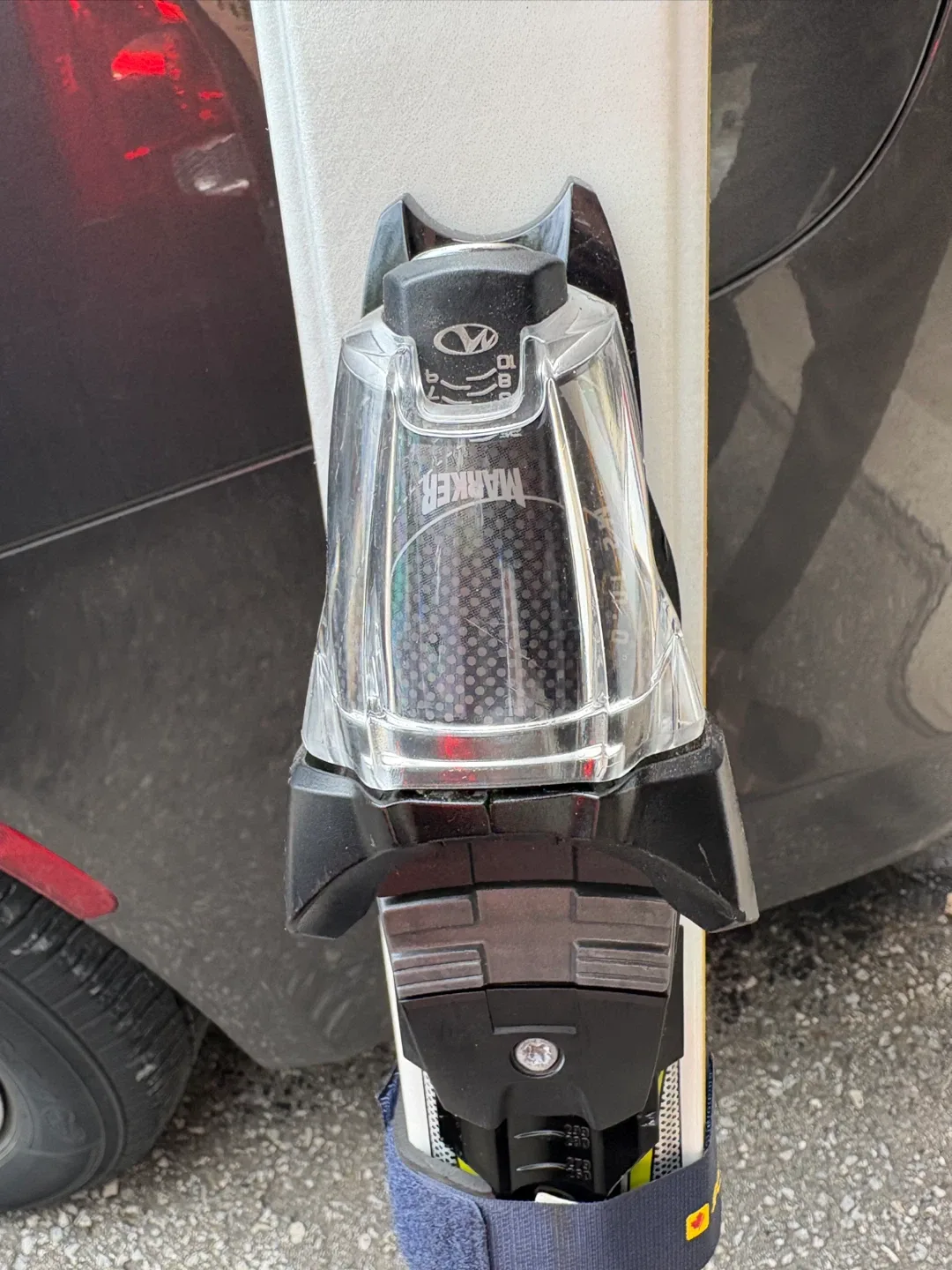 K2 Rictor Skis with Marker Bindings image indicator(2)