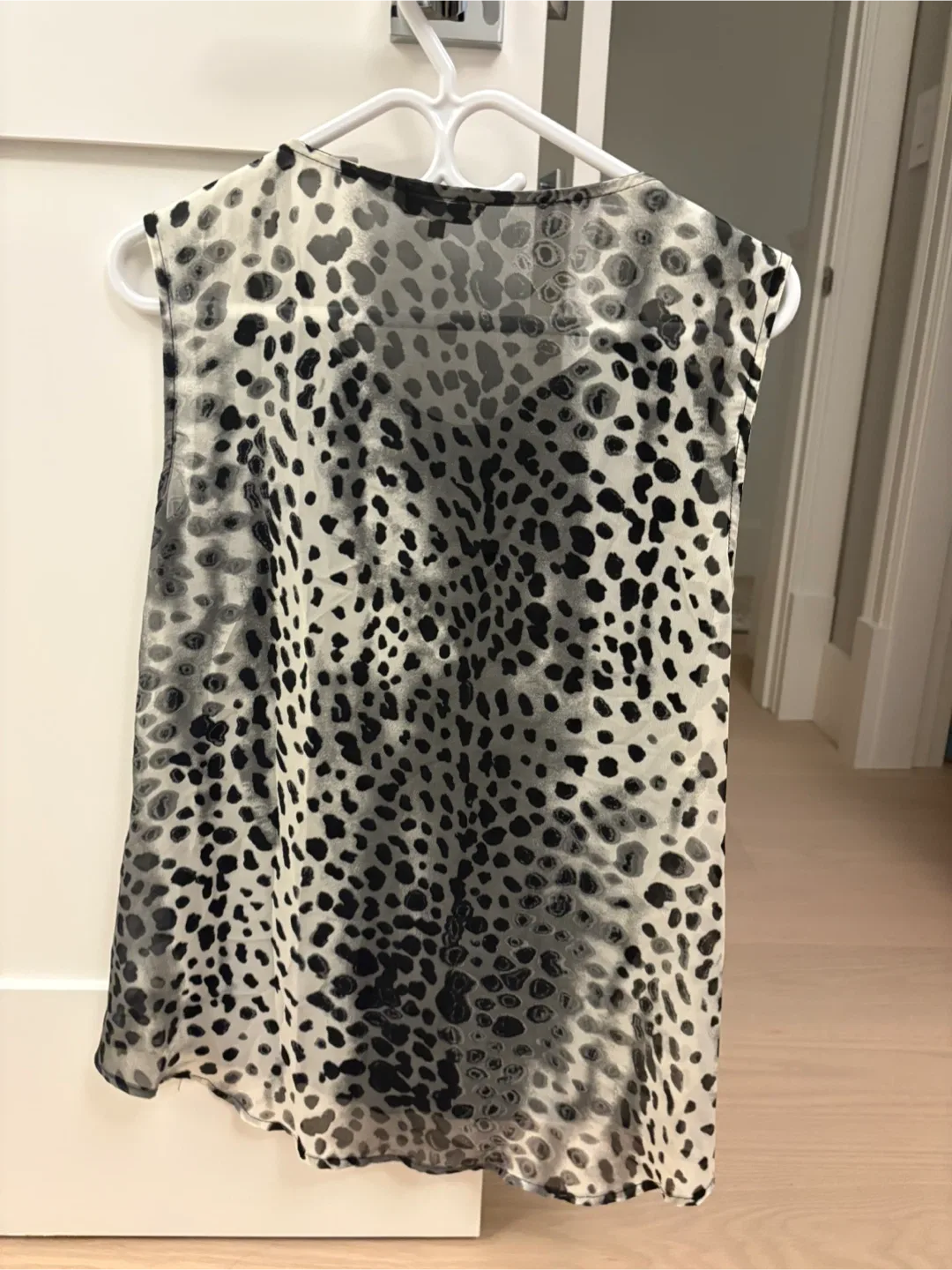 Leopard Print Blouse - Size X Small image indicator(2)