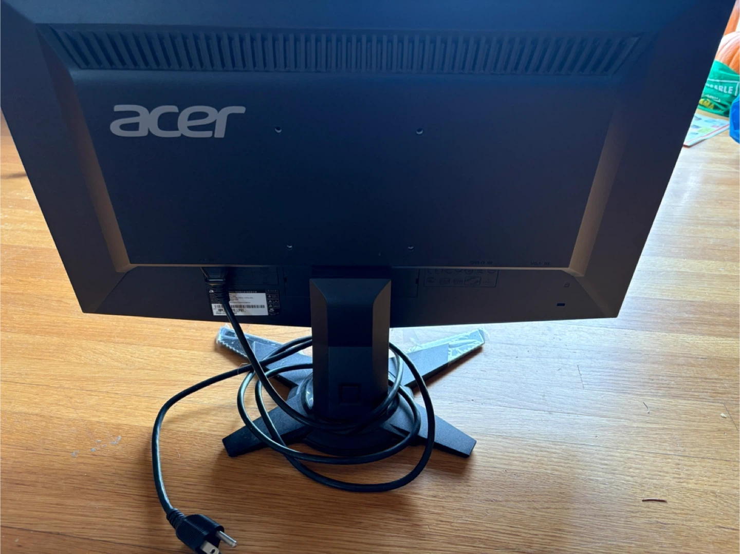 Acer G215HV 21.5" LCD Monitor - photo 2