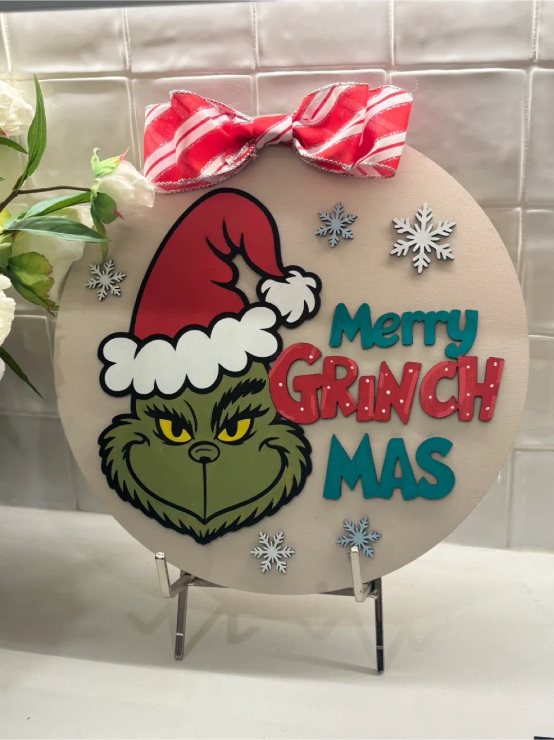 Grinch 'Merry Grinchmas' Holiday Decoration image indicator(4)