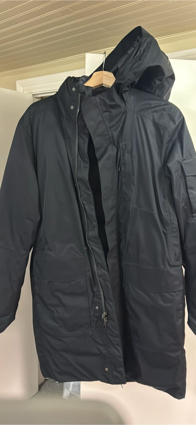 Lululemon Wunder Puff Parka - Size S