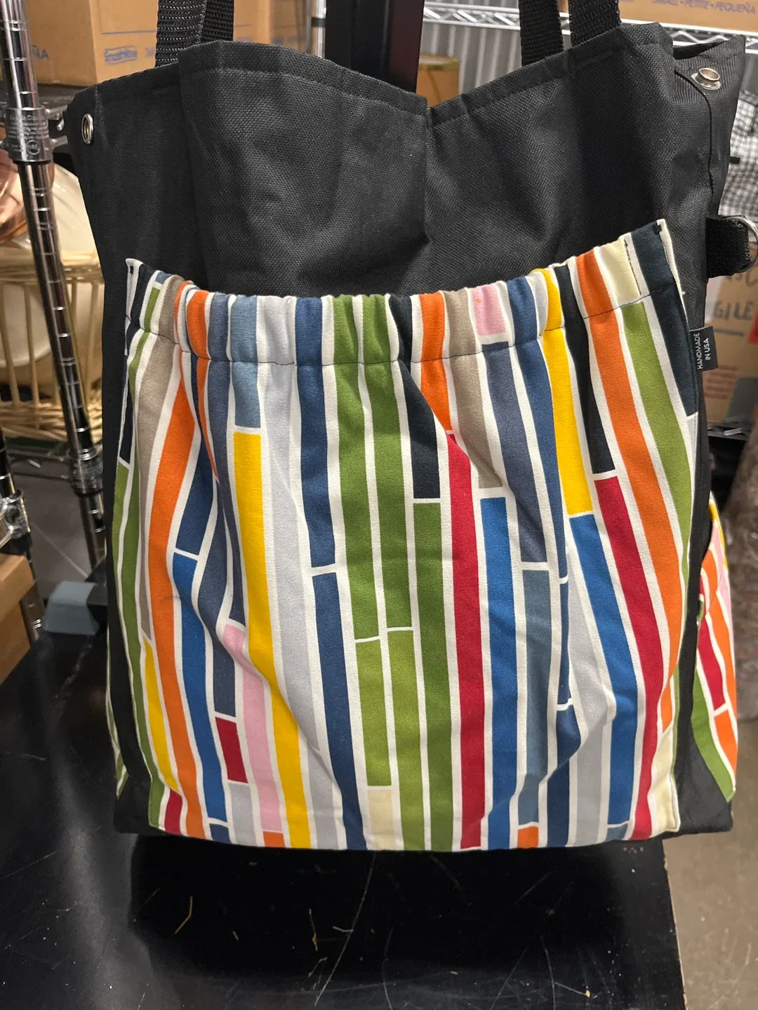 Traner Totes Gym-Tennis-Pickleball Bag with Colourful Stripes image indicator(3)