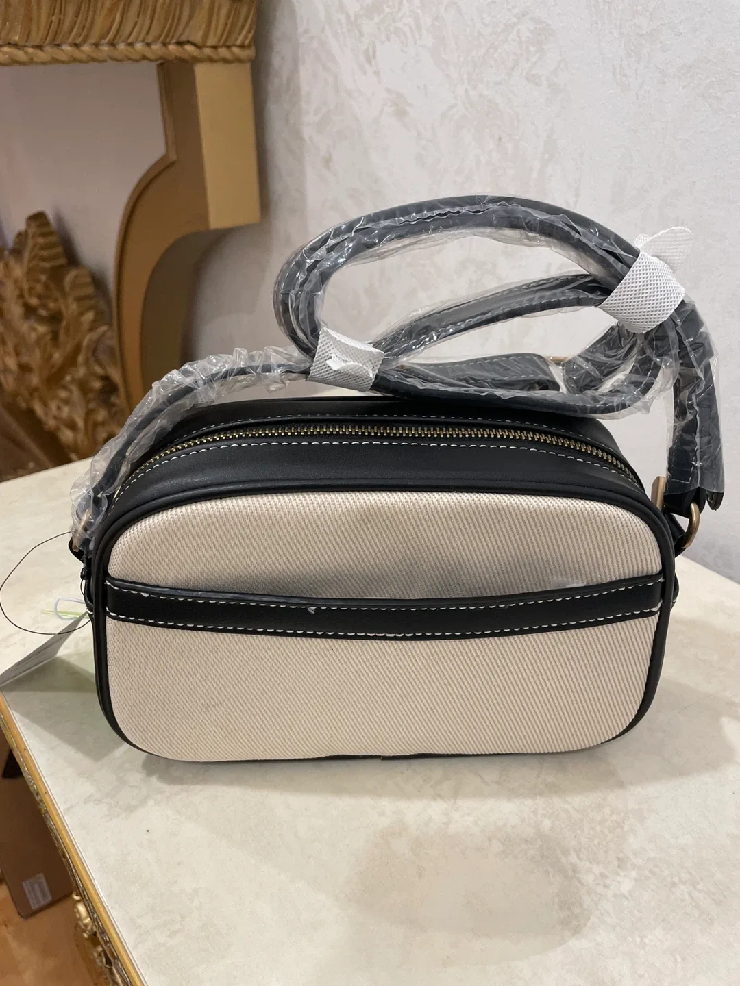 Sam Edelman Black/Beige Crossbody Bag - New image indicator(2)